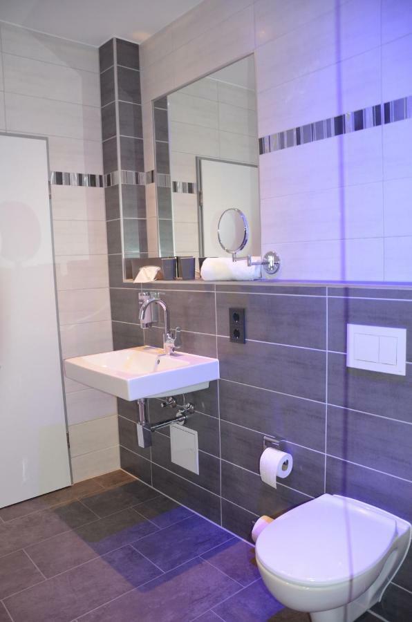 Hotel Garni Nordseejuwel Horumersiel Exteriör bild